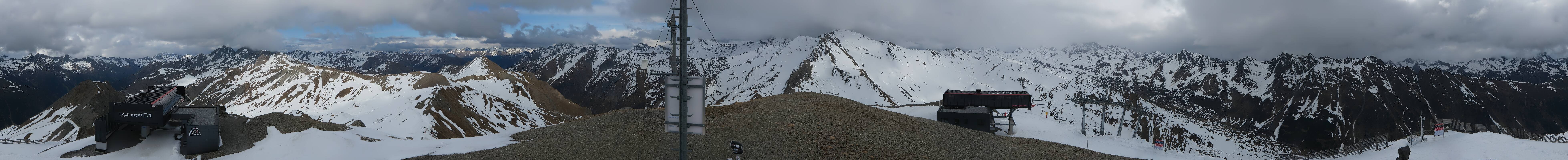 Archived image Webcam On the Summit of Palinkopf