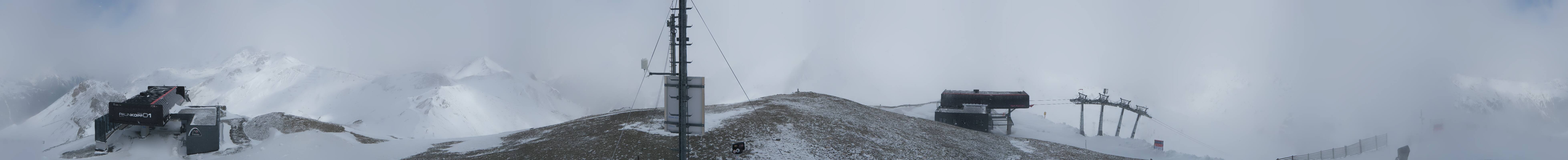 Archived image Webcam On the Summit of Palinkopf