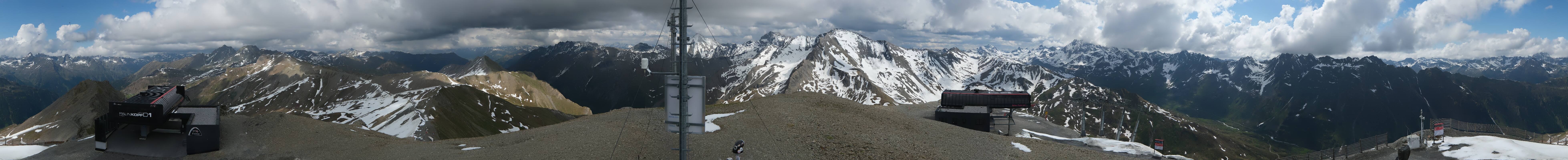 Archived image Webcam On the Summit of Palinkopf