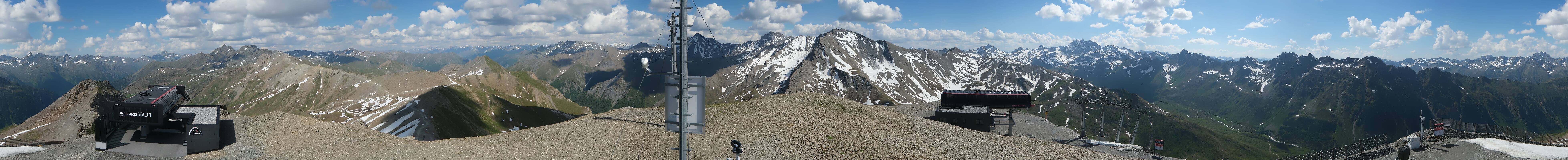 Archived image Webcam On the Summit of Palinkopf
