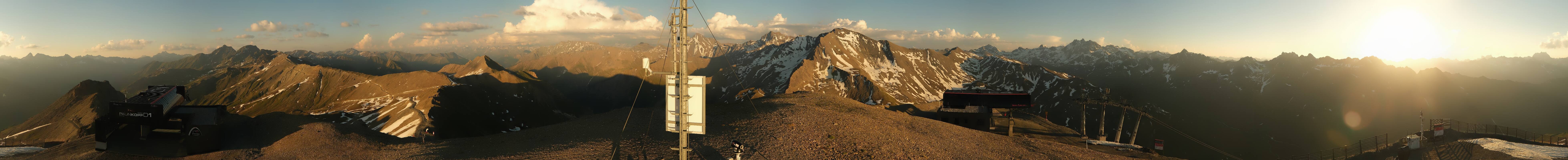 Archived image Webcam On the Summit of Palinkopf