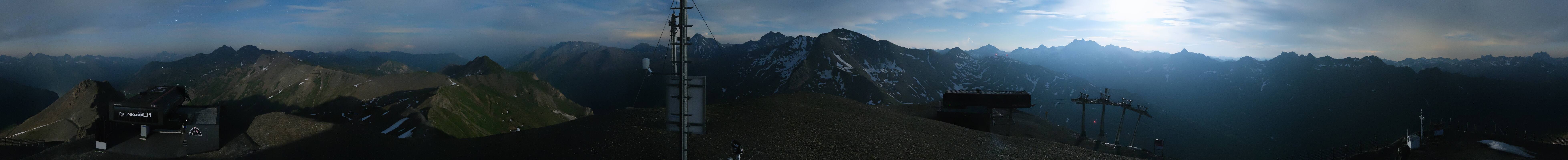 Archived image Webcam On the Summit of Palinkopf