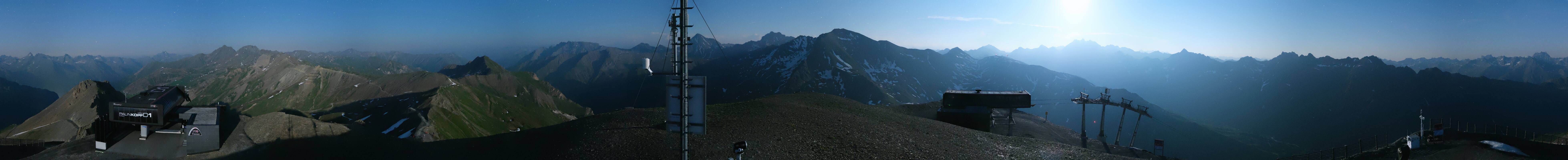 Archived image Webcam On the Summit of Palinkopf
