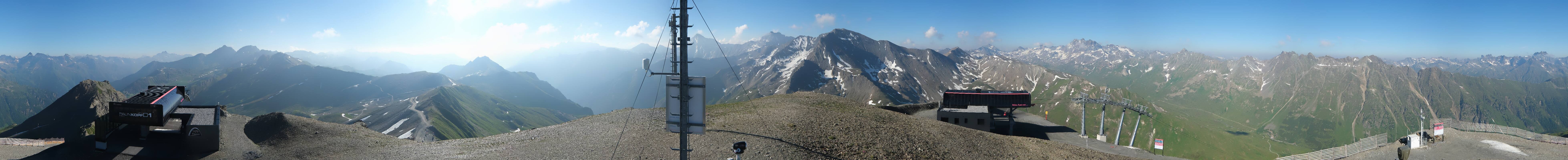 Archived image Webcam On the Summit of Palinkopf
