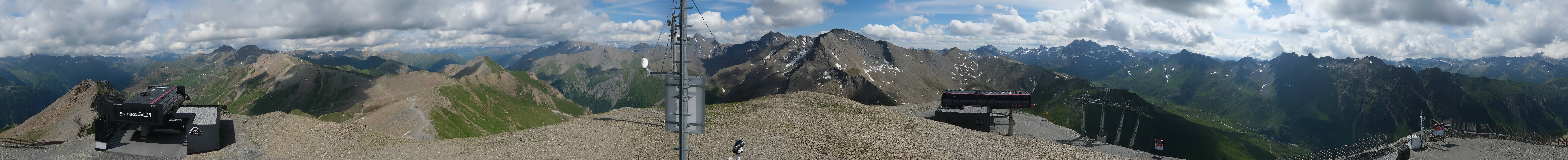 Archived image Webcam On the Summit of Palinkopf