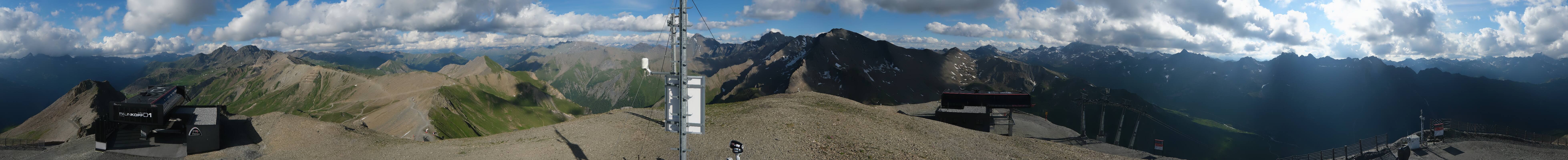 Archived image Webcam On the Summit of Palinkopf