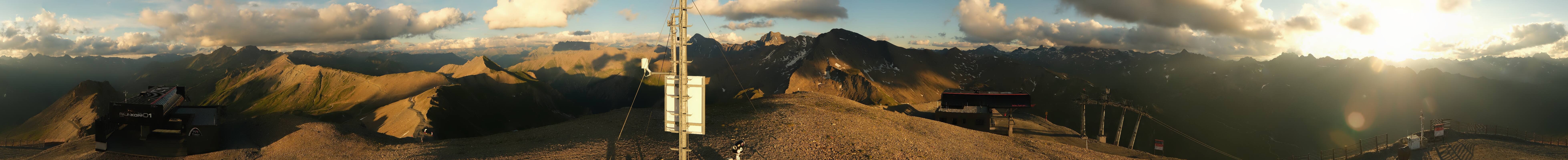 Archived image Webcam On the Summit of Palinkopf