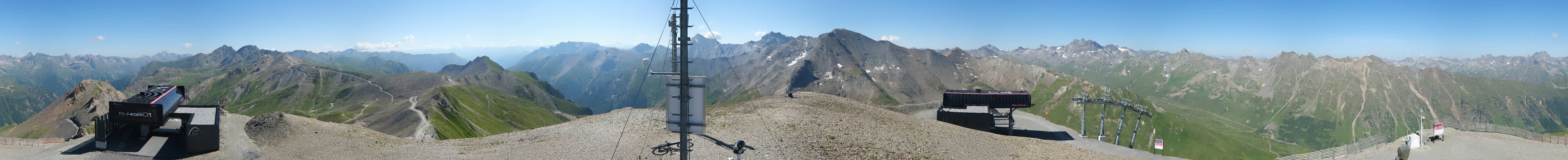 Archived image Webcam On the Summit of Palinkopf