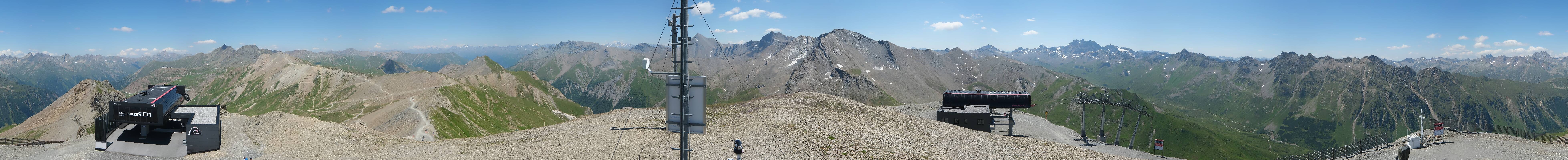 Archived image Webcam On the Summit of Palinkopf