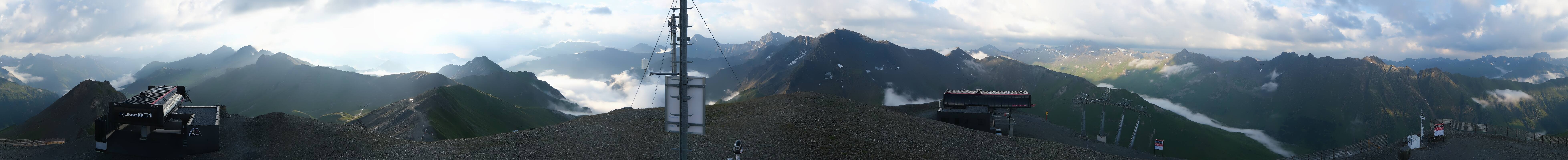 Archived image Webcam On the Summit of Palinkopf