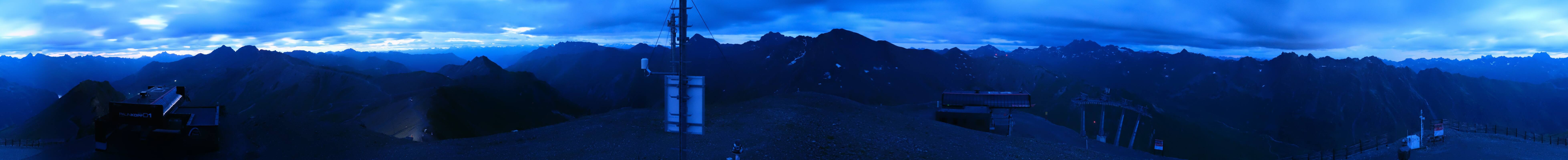 Archived image Webcam On the Summit of Palinkopf