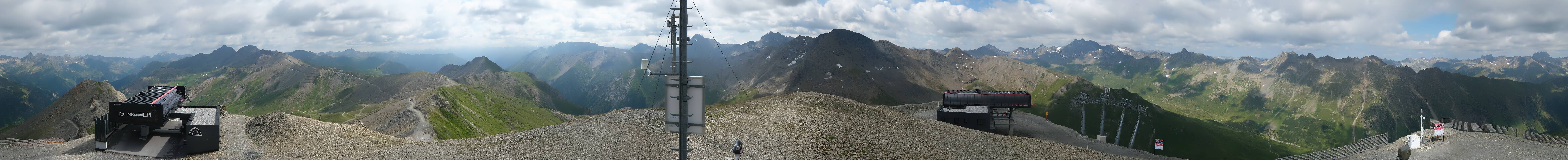 Archived image Webcam On the Summit of Palinkopf