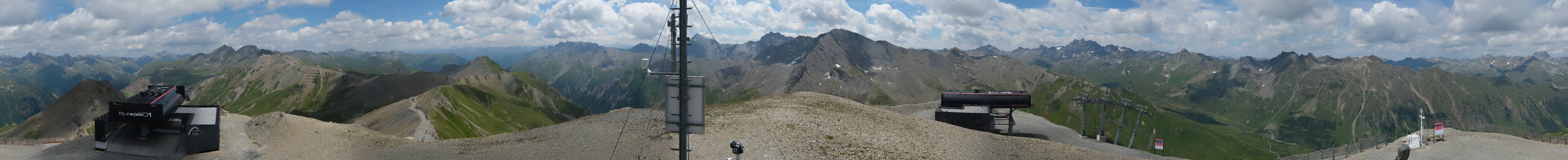 Archived image Webcam On the Summit of Palinkopf