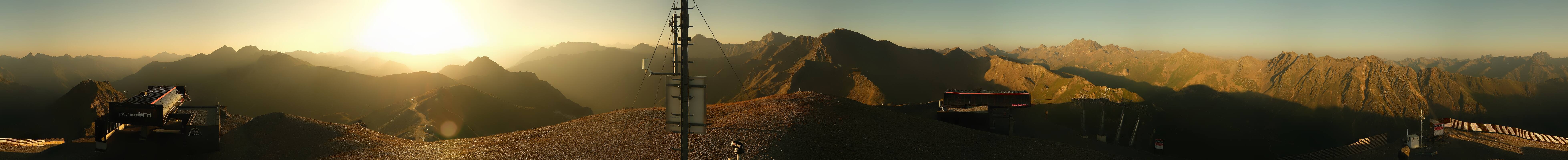 Archived image Webcam On the Summit of Palinkopf