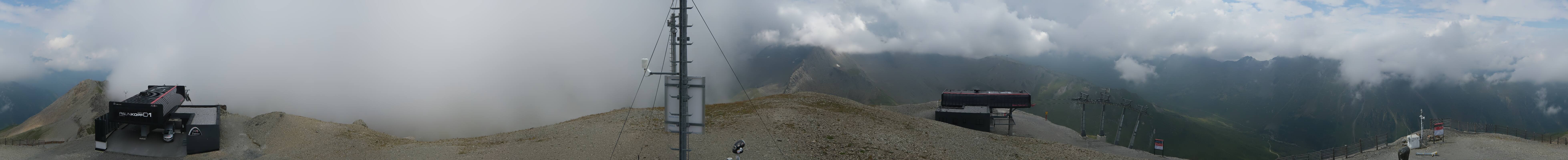 Archived image Webcam On the Summit of Palinkopf