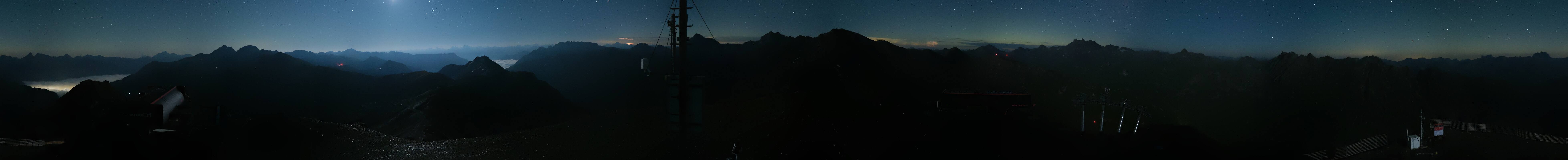 Archived image Webcam On the Summit of Palinkopf