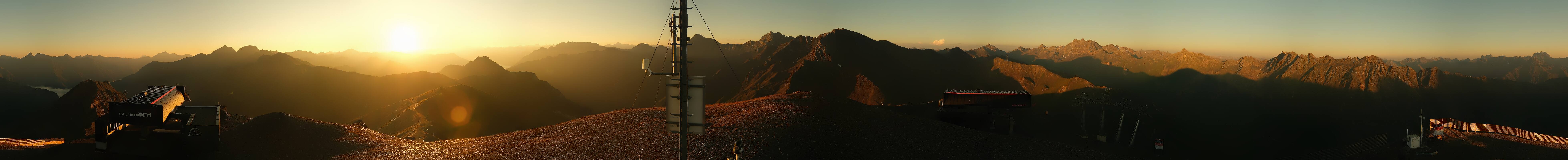Archived image Webcam On the Summit of Palinkopf