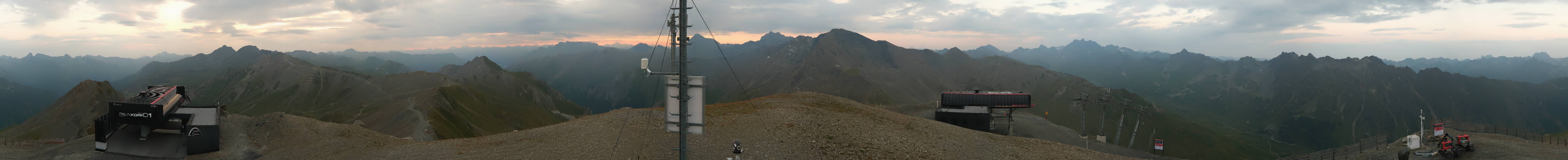 Archived image Webcam On the Summit of Palinkopf