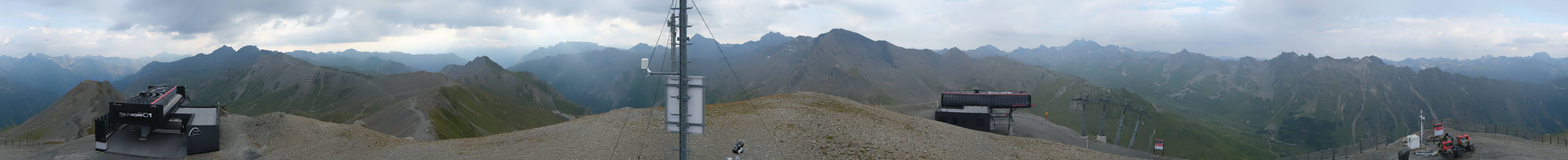 Archived image Webcam On the Summit of Palinkopf