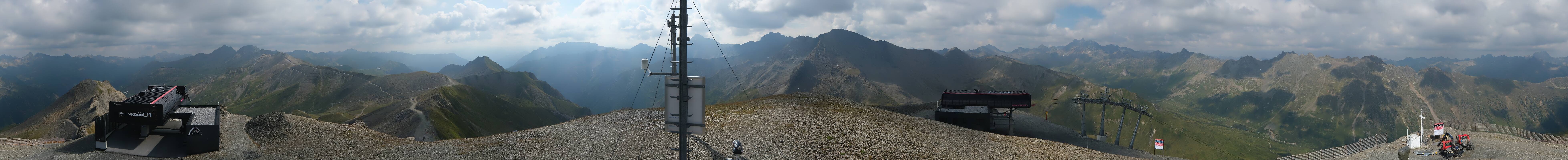 Archived image Webcam On the Summit of Palinkopf