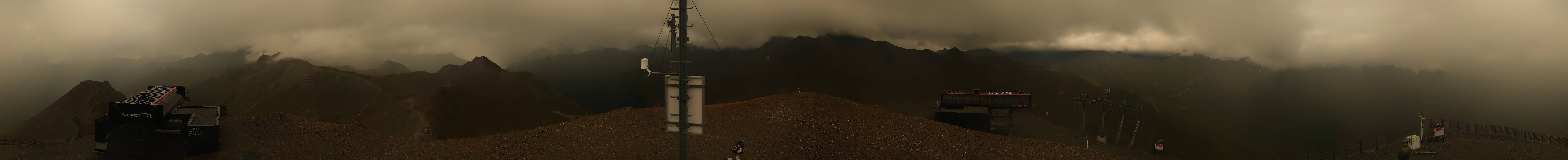Archived image Webcam On the Summit of Palinkopf