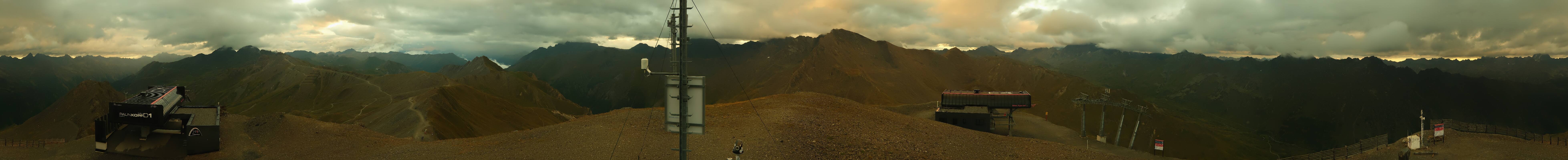 Archived image Webcam On the Summit of Palinkopf