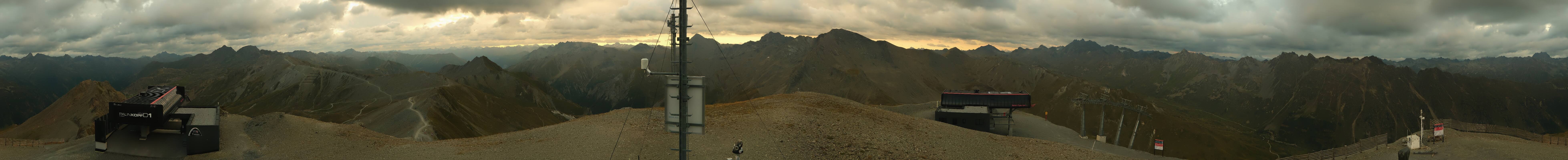 Archived image Webcam On the Summit of Palinkopf