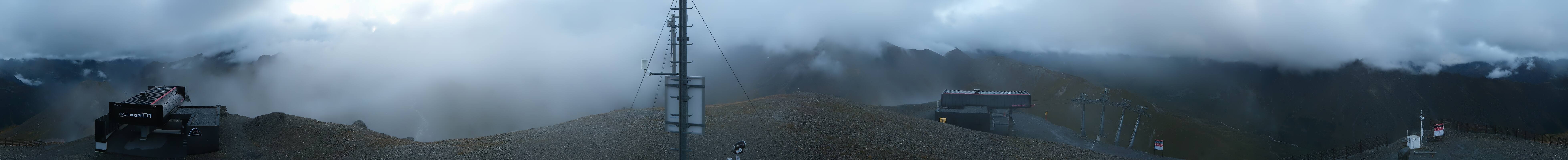 Archived image Webcam On the Summit of Palinkopf