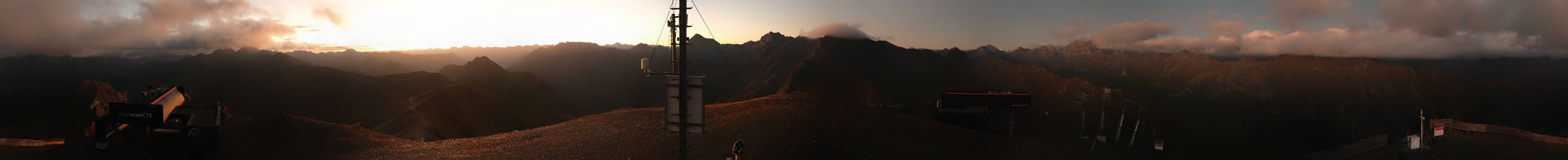 Archived image Webcam On the Summit of Palinkopf