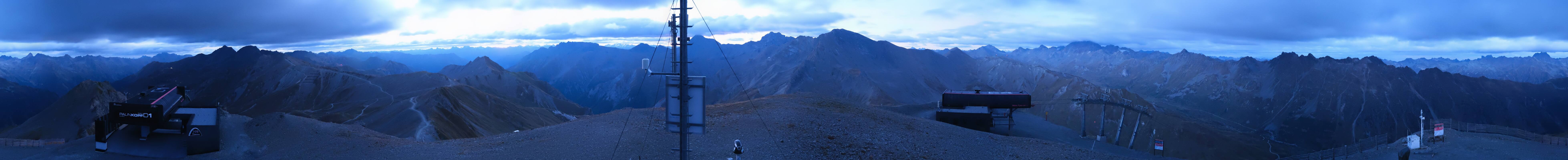 Archived image Webcam On the Summit of Palinkopf