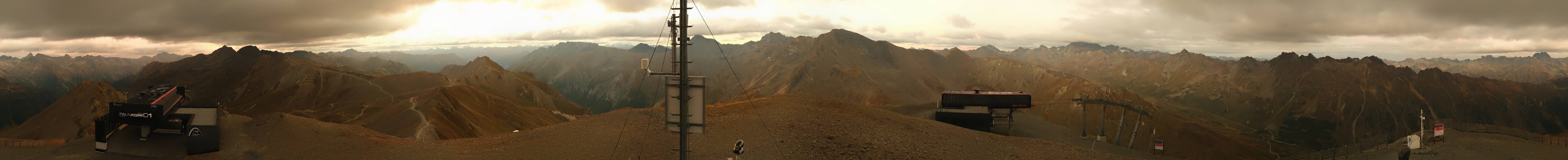 Archived image Webcam On the Summit of Palinkopf