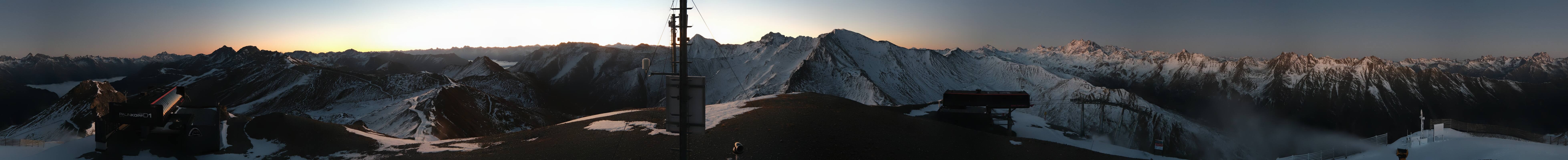 Archived image Webcam On the Summit of Palinkopf