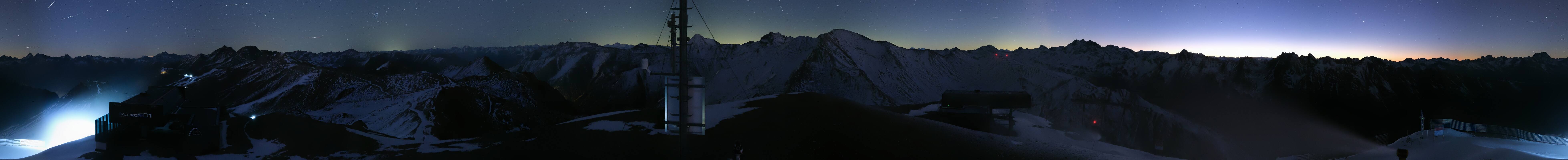 Archived image Webcam On the Summit of Palinkopf