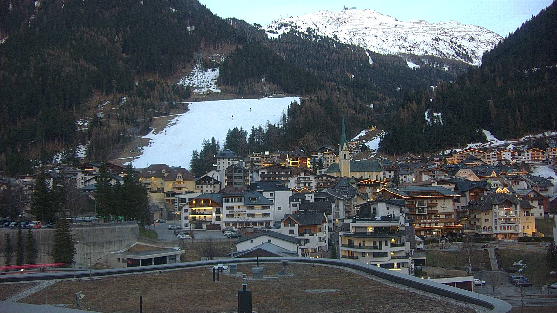Archived image Webcam Center of Ischgl