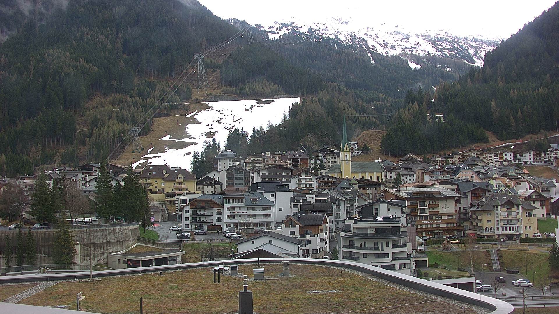 Archiv Foto Webcam Zentrum von Ischgl