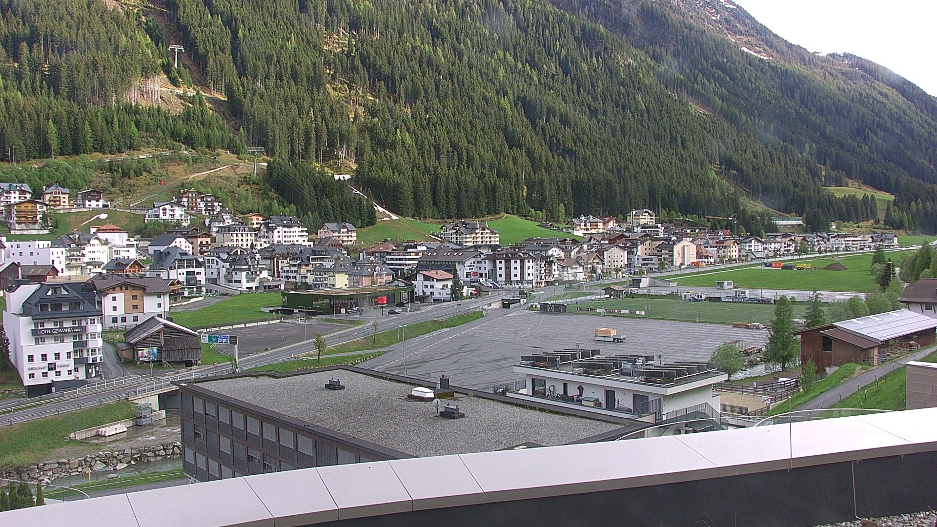 Archiv Foto Webcam Zentrum von Ischgl