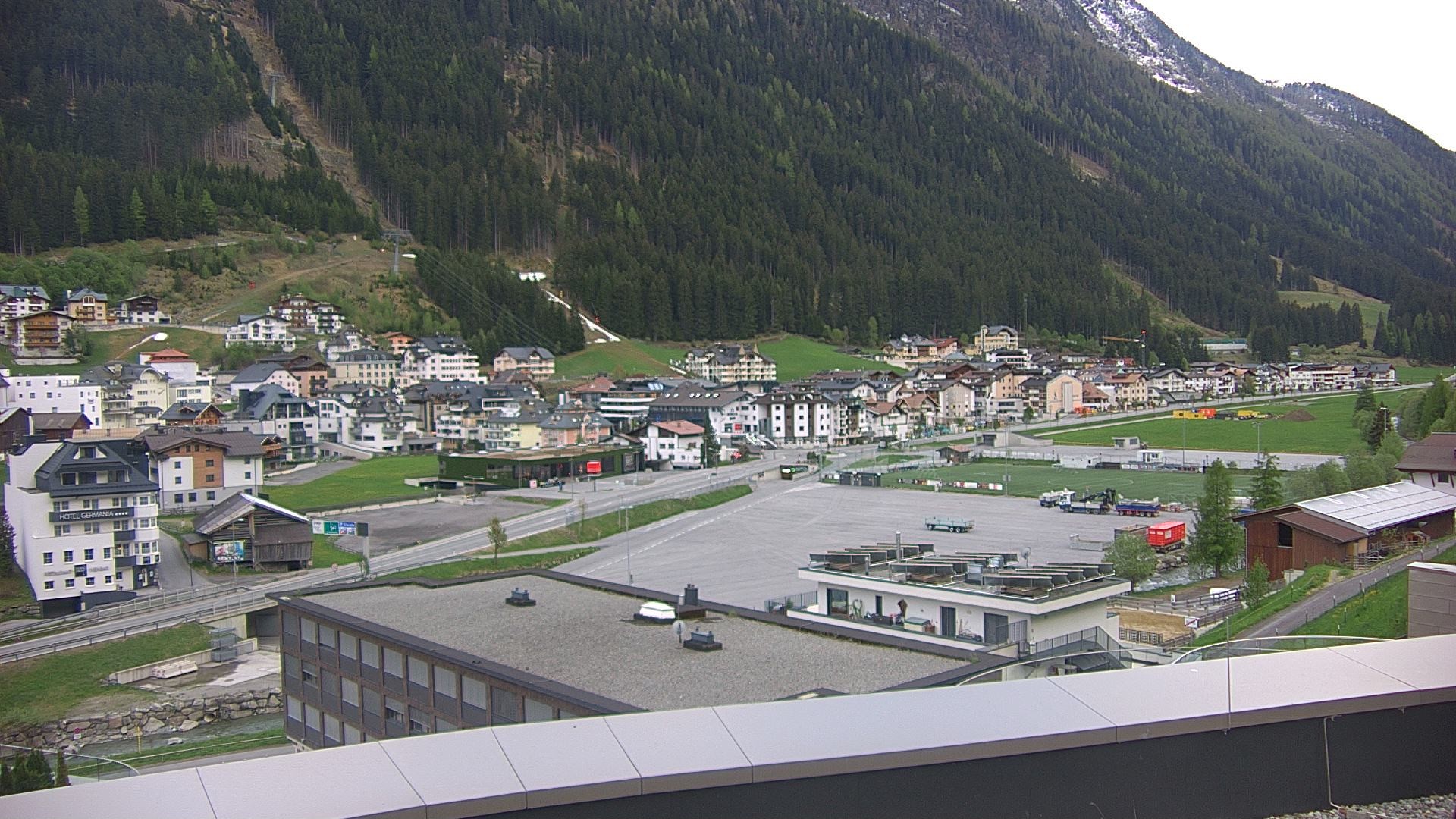 Archiv Foto Webcam Zentrum von Ischgl