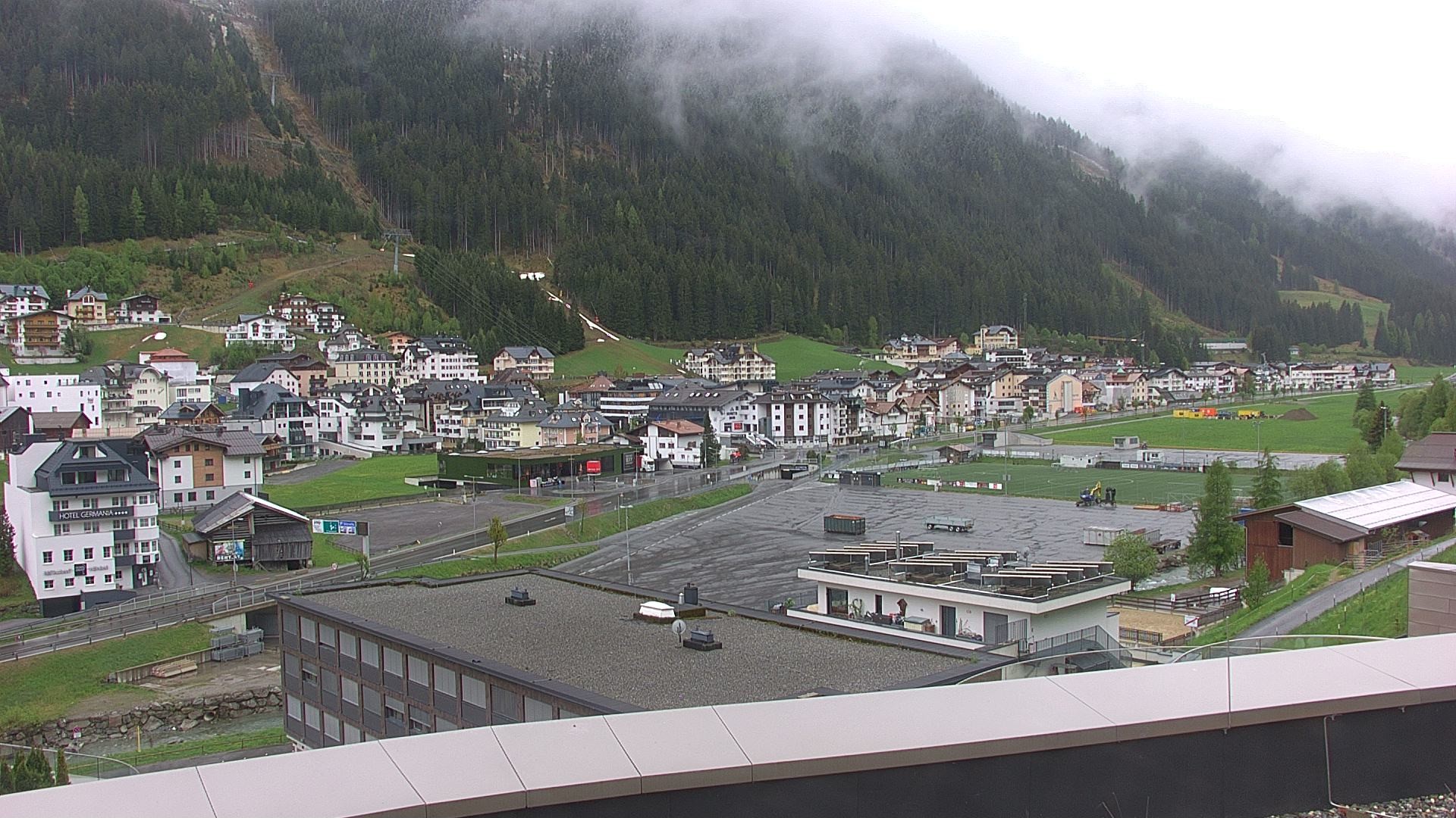 Archiv Foto Webcam Zentrum von Ischgl