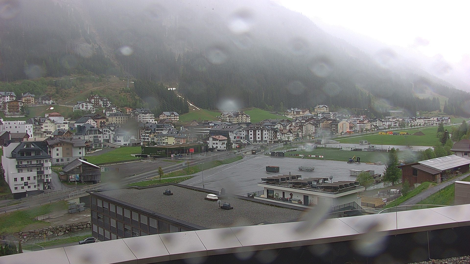 Archiv Foto Webcam Zentrum von Ischgl