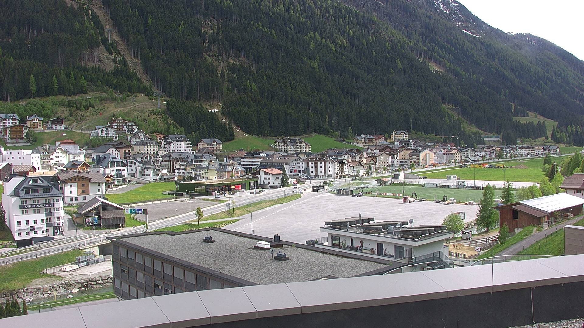 Archiv Foto Webcam Zentrum von Ischgl