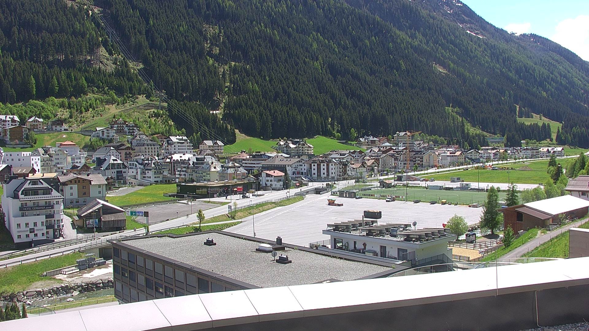 Archived image Webcam Center of Ischgl