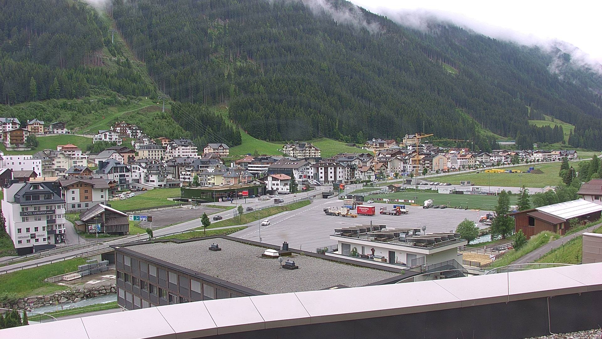 Archiv Foto Webcam Zentrum von Ischgl