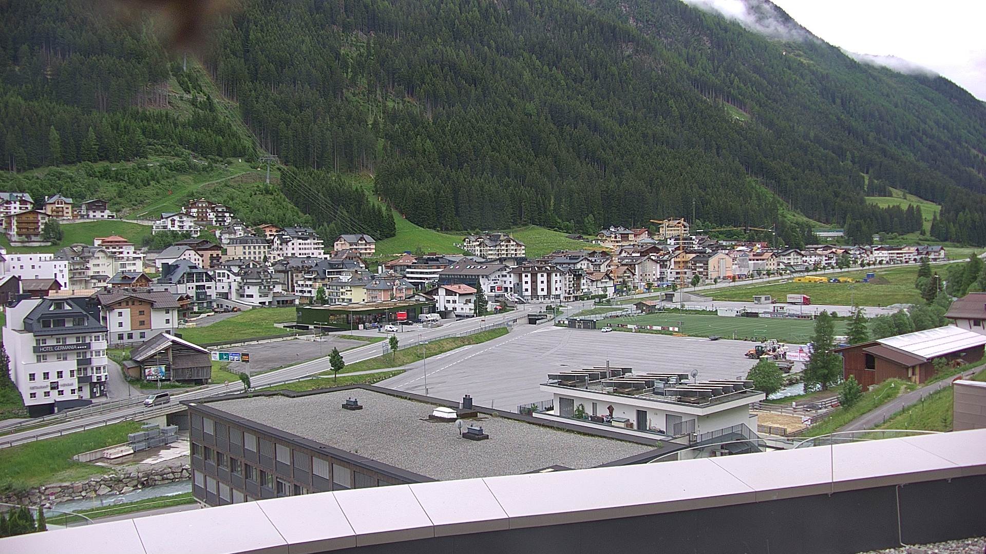 Archiv Foto Webcam Zentrum von Ischgl