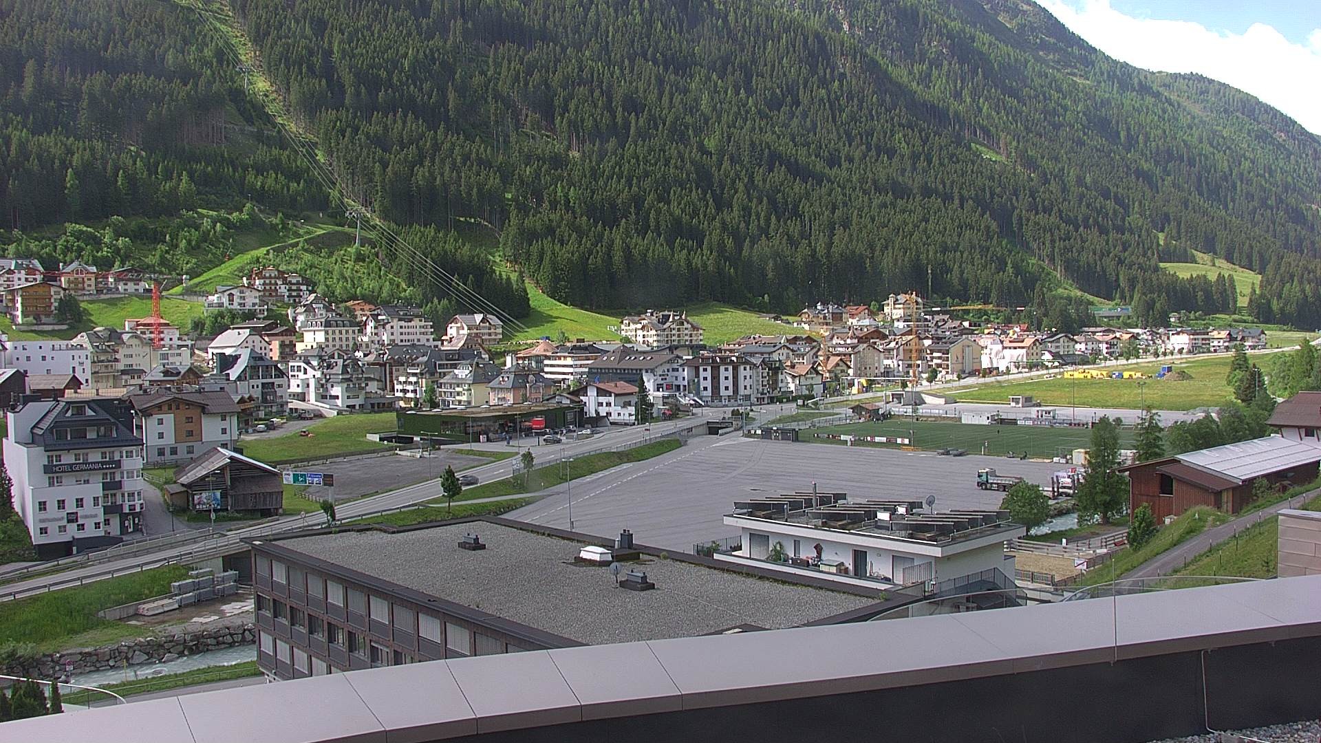 Archiv Foto Webcam Zentrum von Ischgl