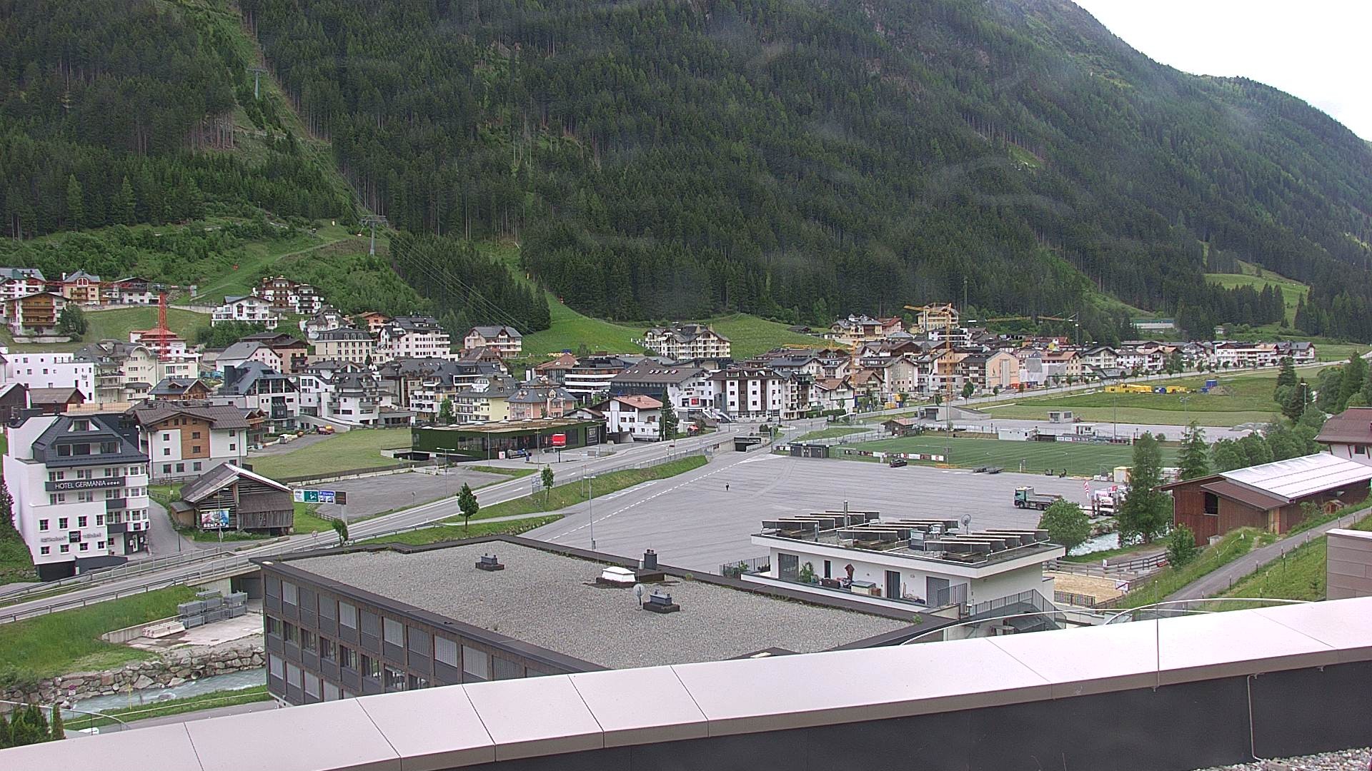 Archiv Foto Webcam Zentrum von Ischgl