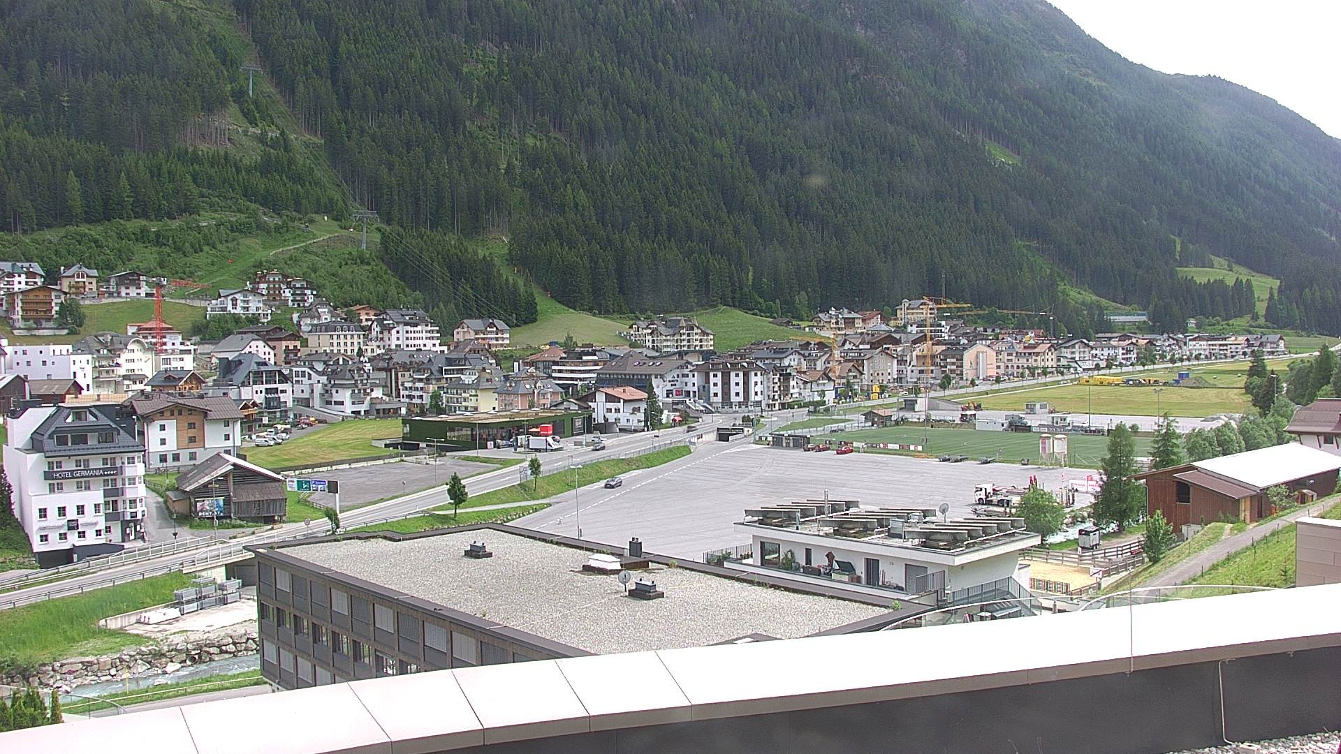 Archived image Webcam Center of Ischgl