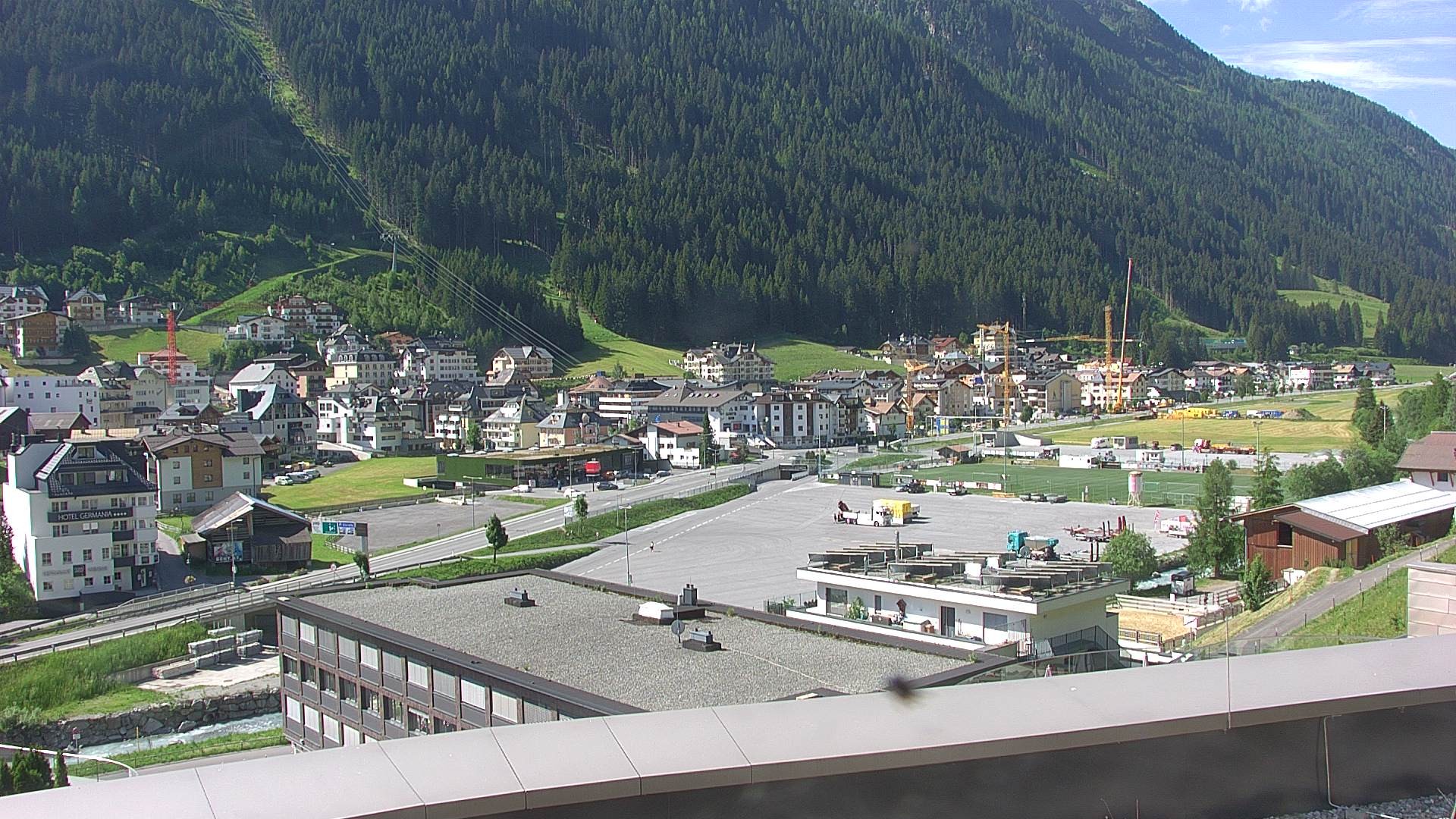 Archived image Webcam Center of Ischgl