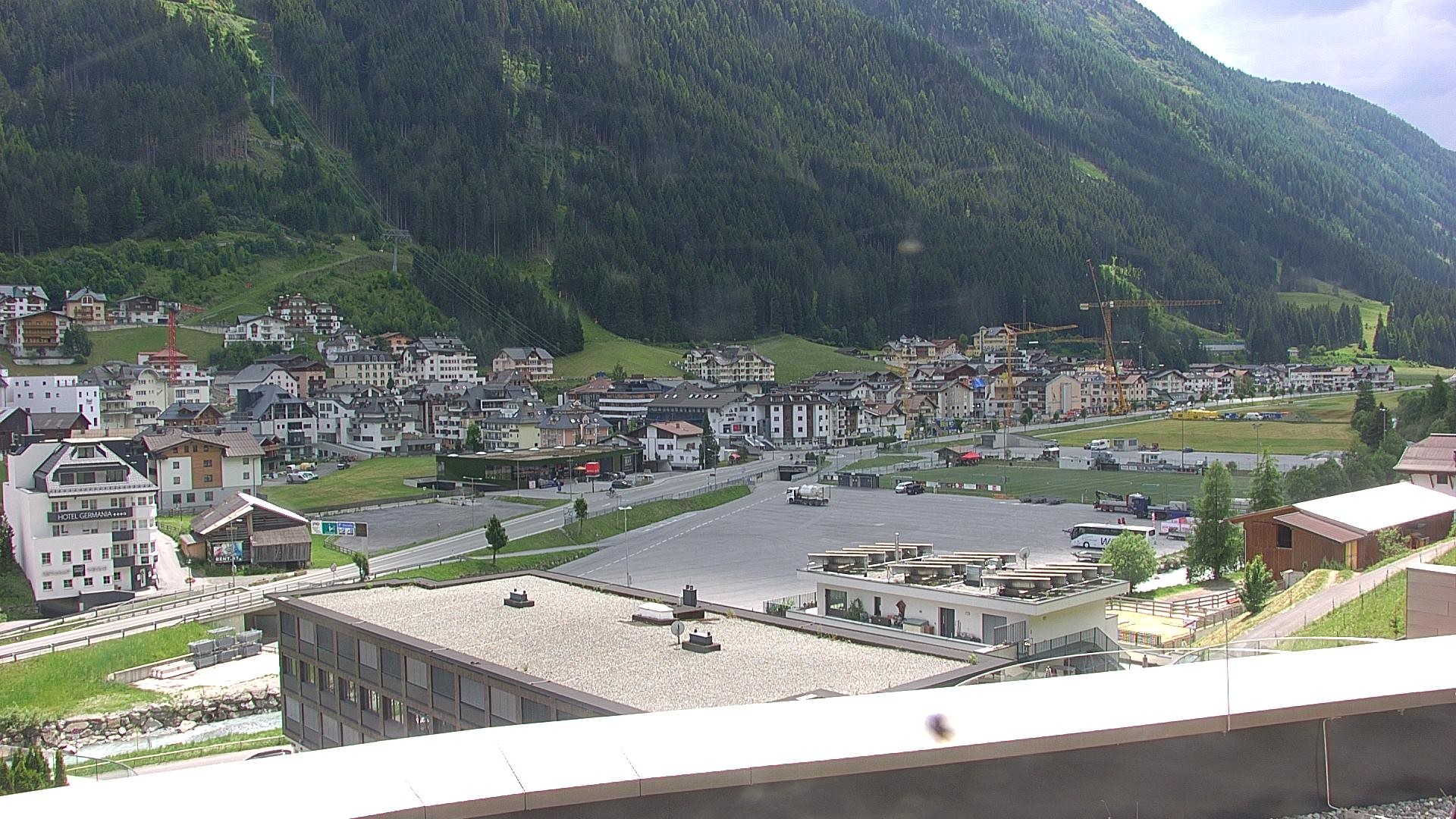 Archived image Webcam Center of Ischgl