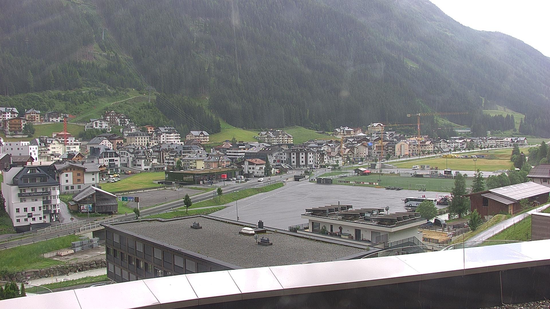 Archived image Webcam Center of Ischgl