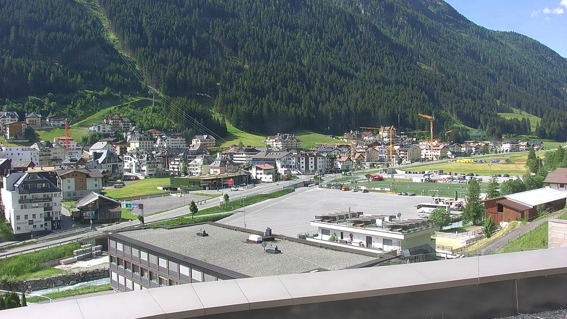 Archiv Foto Webcam Zentrum von Ischgl